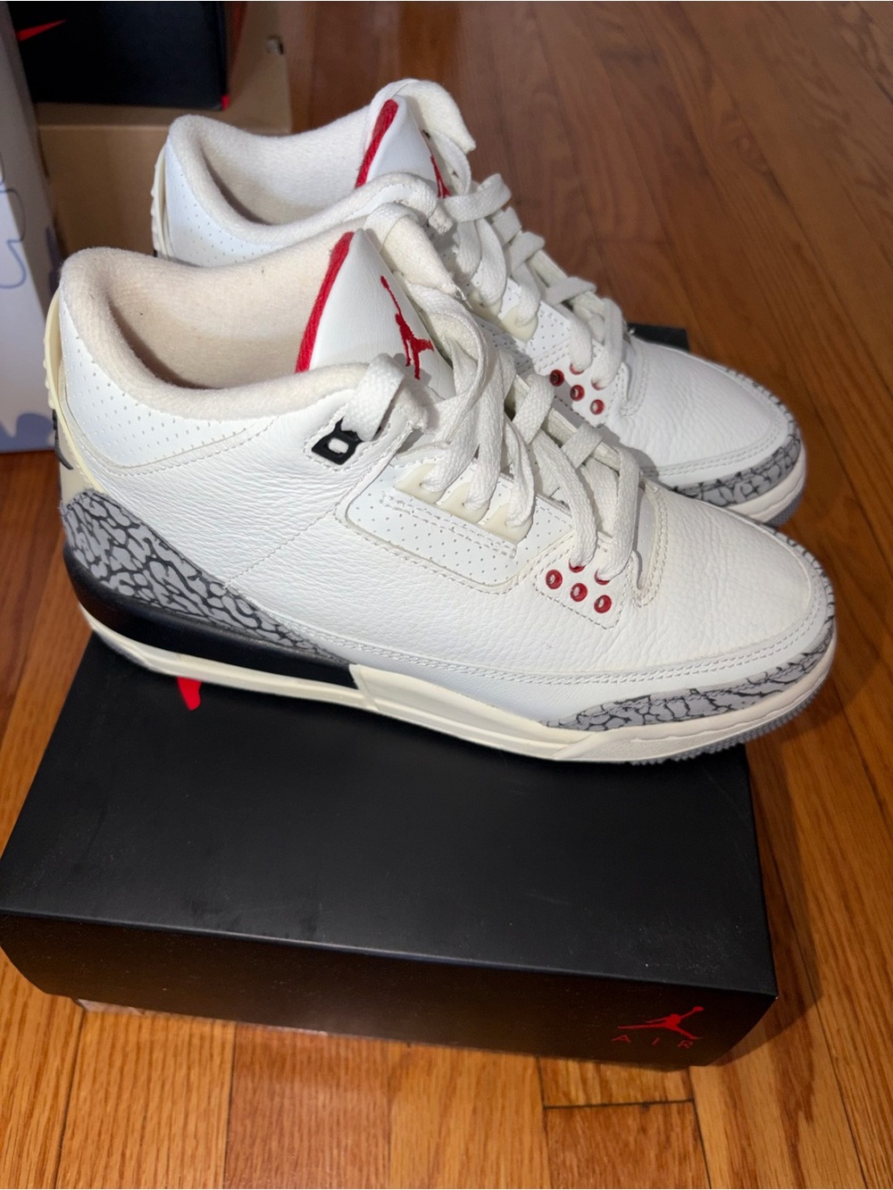 Nike Air Jordan 3 White Cement Reimaged  GS size 5.5